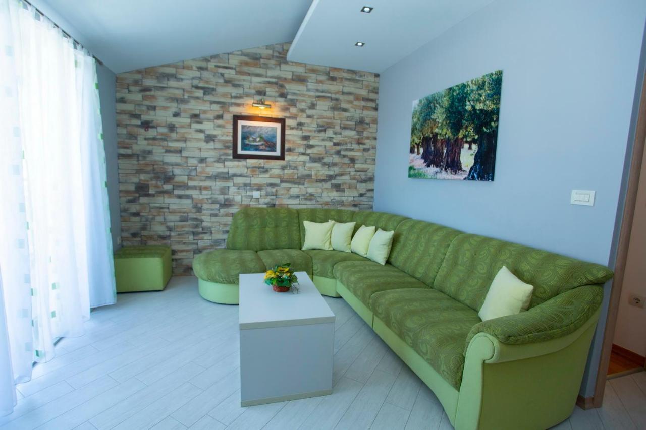 טוצפי Apartments Loncar מראה חיצוני תמונה